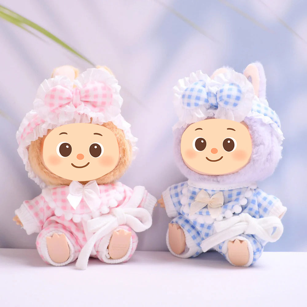 Gingham Pajama Set for Labubu – 3-Piece Sleepwear Outfit with Robe, Bib & Headband – Fit 15–17cm Dolls