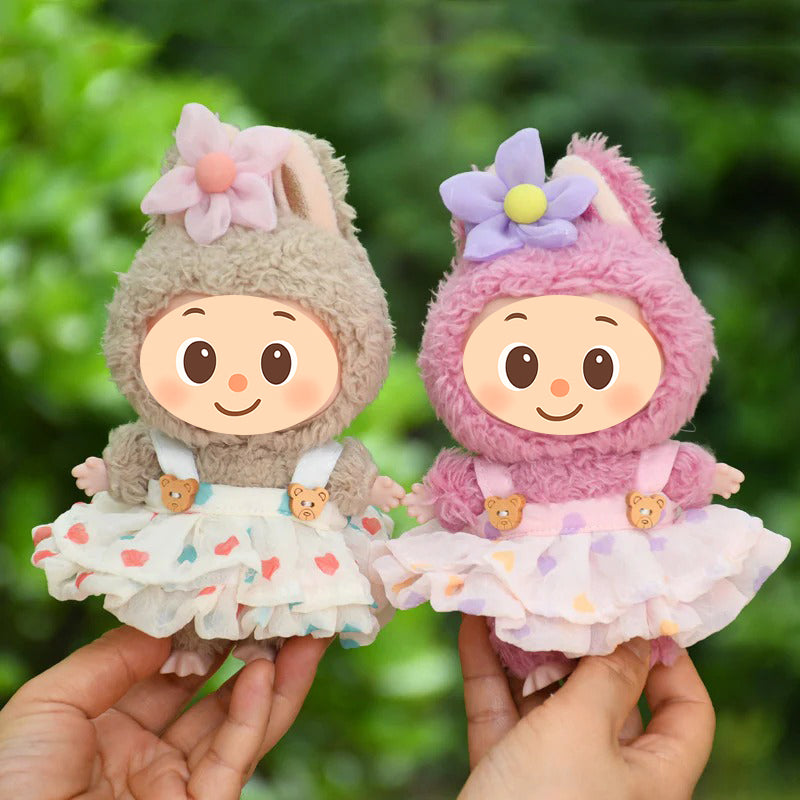 Handmade Heart-Tulle Doll Dress for Labubu – Soft Ruffle Outfit with Bear Buttons & Flower Clip – 3 Dreamy Color Options