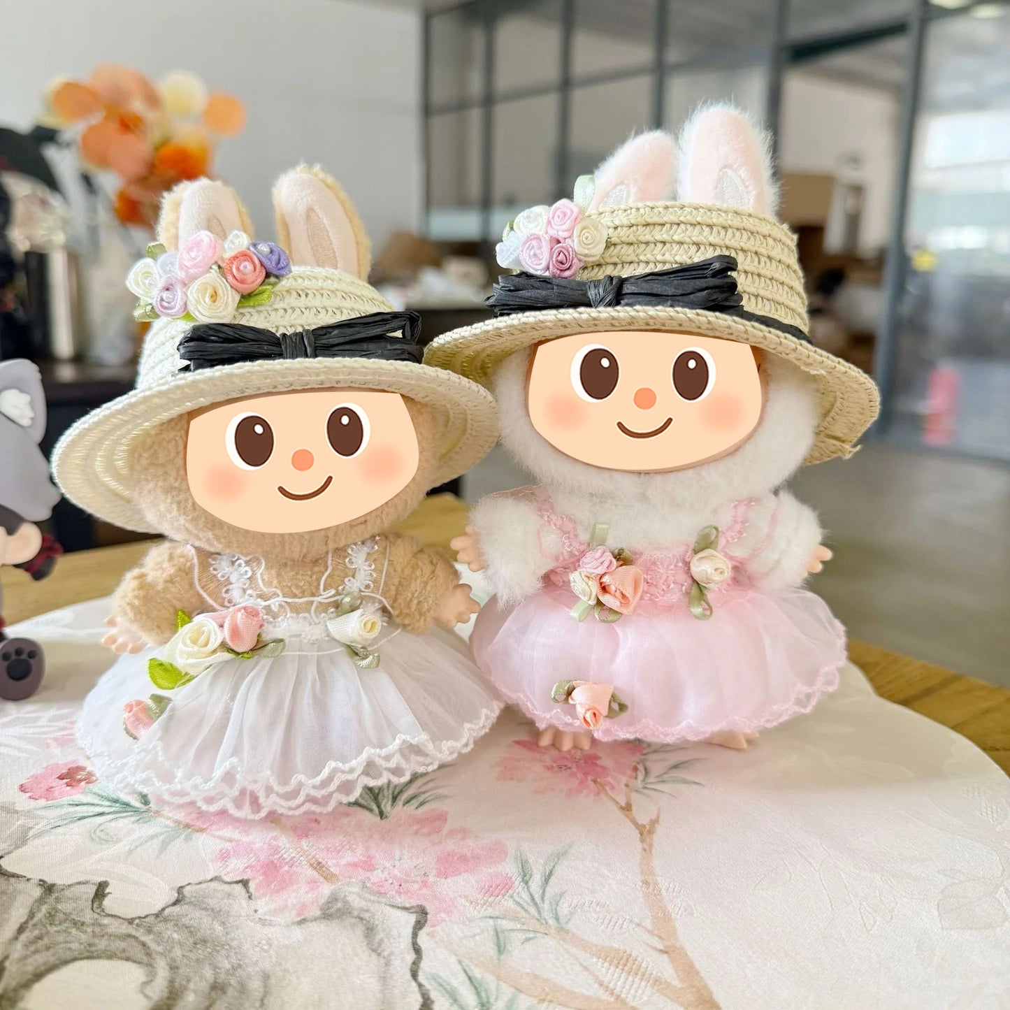 Handmade Floral Dress and Sunhat Set for Labubu – Summer Outfit for Dolls Compatible with Labubu – Includes Dress, Hat, and Flower Clip